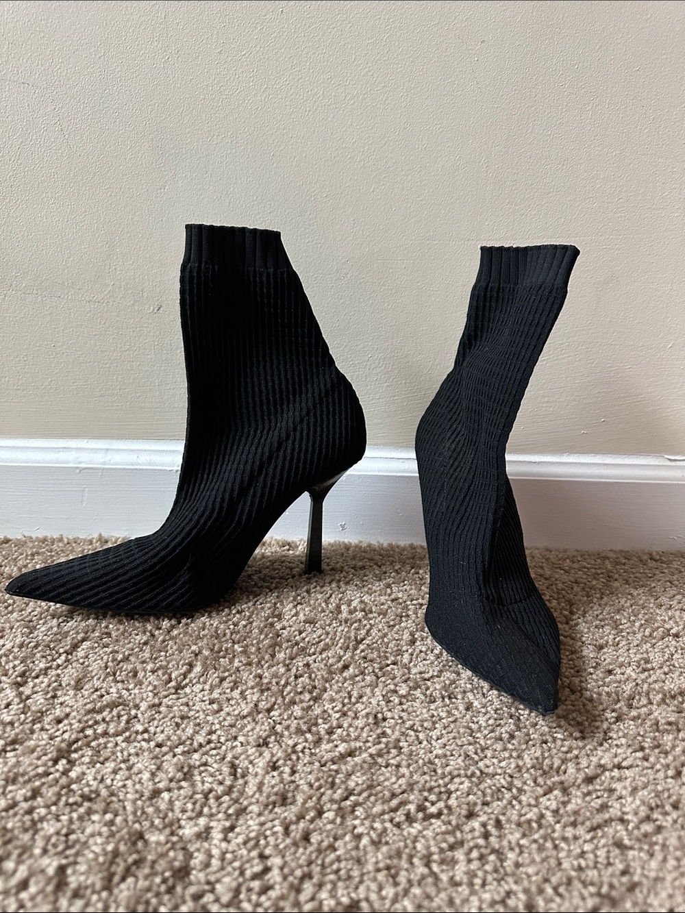 Black Ribbed Knit Booties - Picture 2 of 3